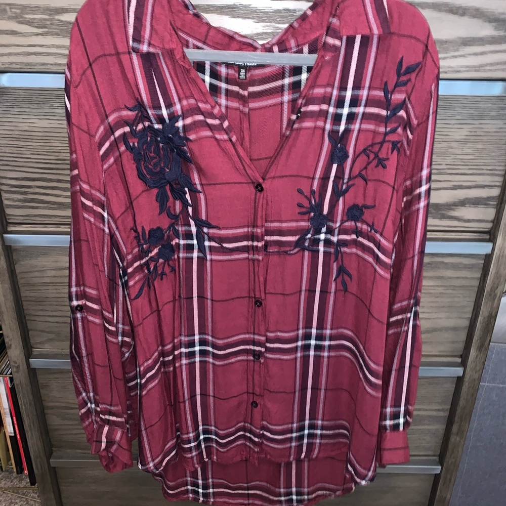 Charlotte Russe 3X(2X) Embroidered Flannel